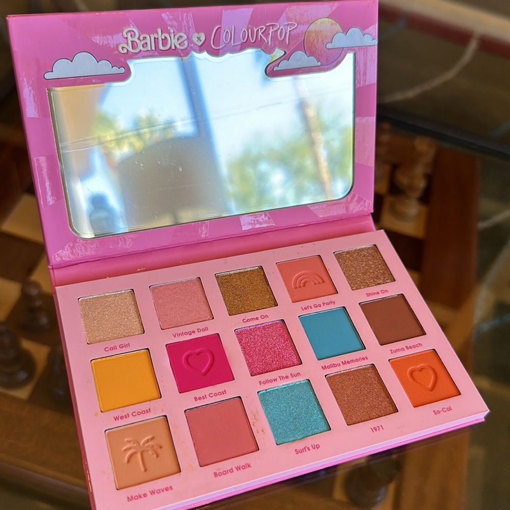 BARBIE COLOURPOP PRESSED POWDER PALETTE MALIBU BARBIE NEW IN BOX - Picture 3 of 5